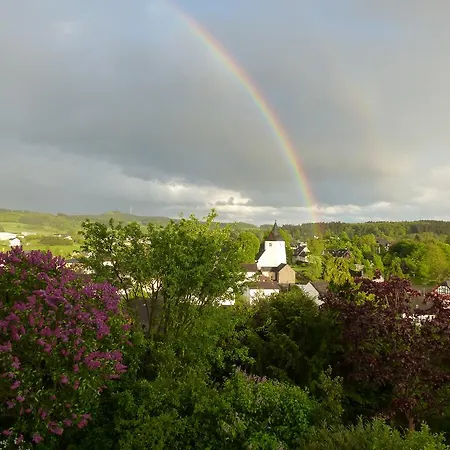 شقة Eifel Panoramablick *