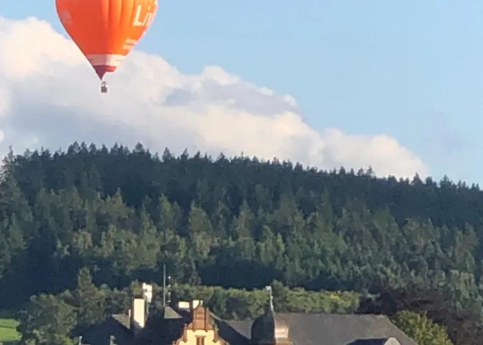 דירה Eifel Panoramablick קלברג